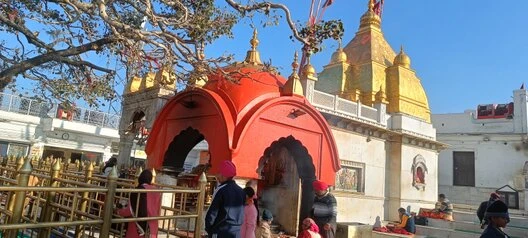 Naina Devi temple